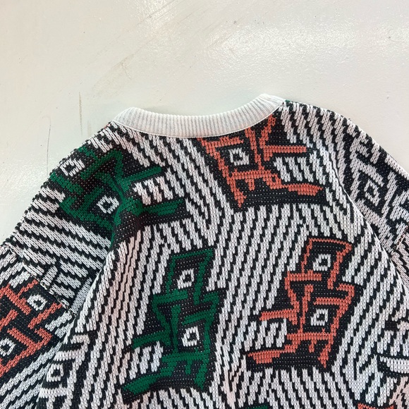 Vintage Knit Sweater - Picture 7 of 8